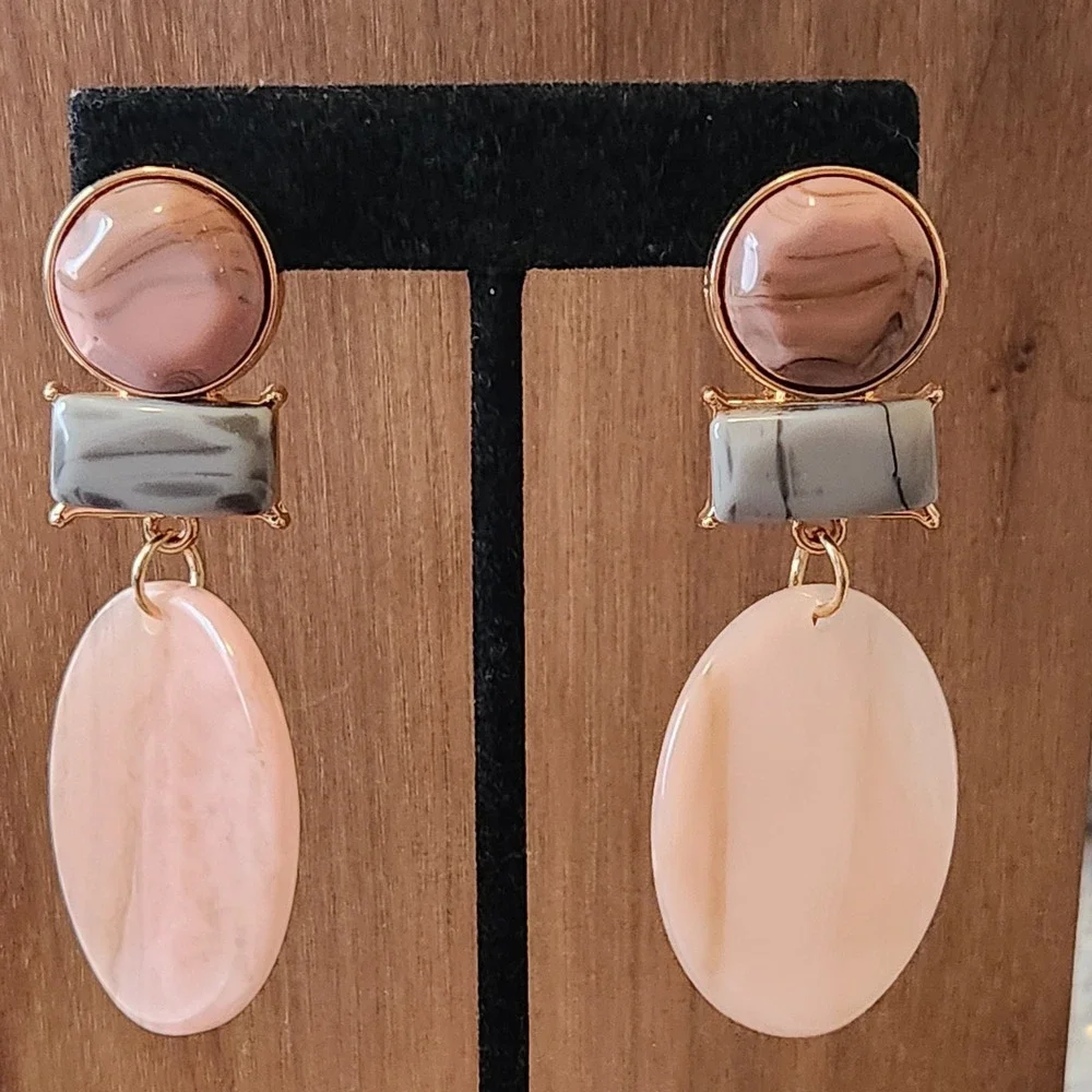 Pink Grey Marbled Resin Geometric Drop Earrings Gold Tone Statement 2.5
